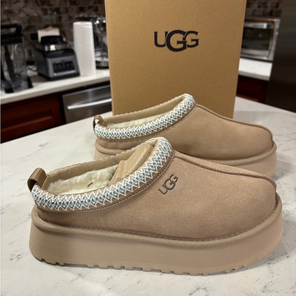 Size 6-10 Brand New Ugg Women Size Tazz Sand Platform Slipper Euro Size 37-41 - Picture 3 of 10